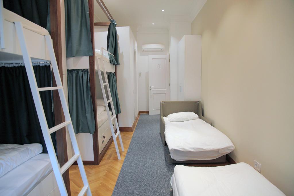 Hostel Karavan Inn Белград Стая снимка